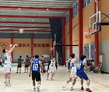 步行者后卫投篮练习获好评，实力值得期待的简单介绍